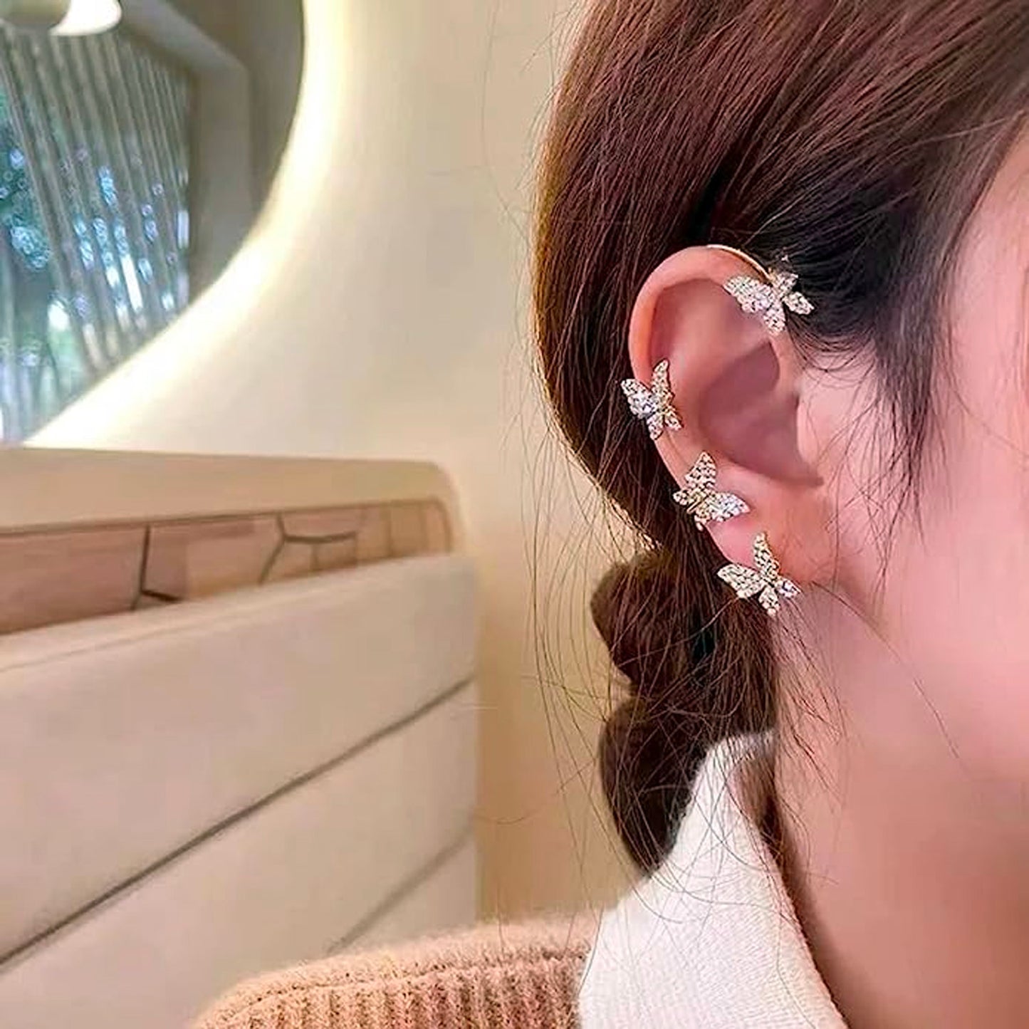 REGALIA BUTTERFLY EAR CUFF BRACELET