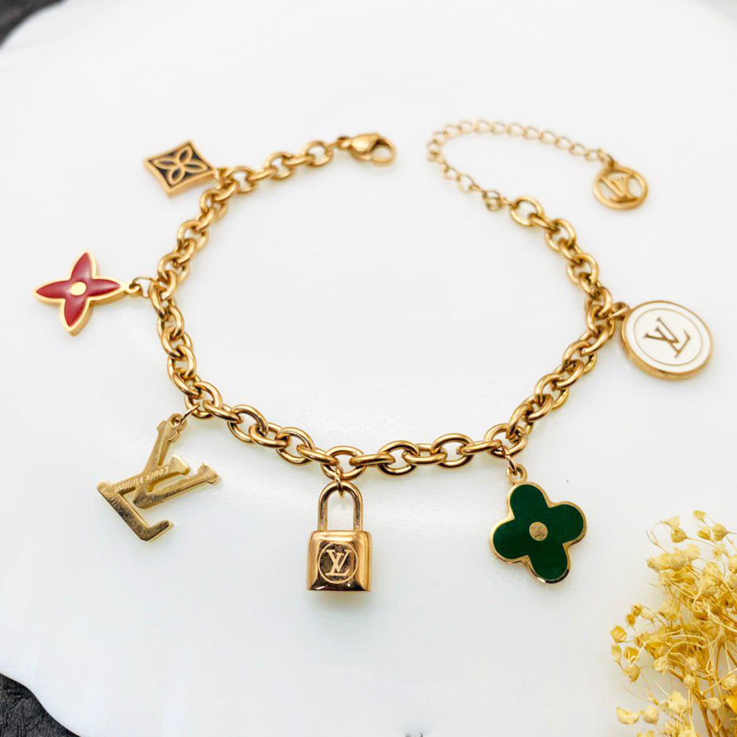 Regalia Lock Sparkle Bracelet