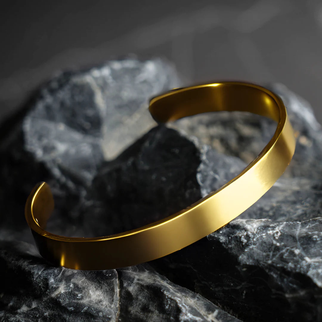 ADJUSTABLE SILVER CUFF BRACELET