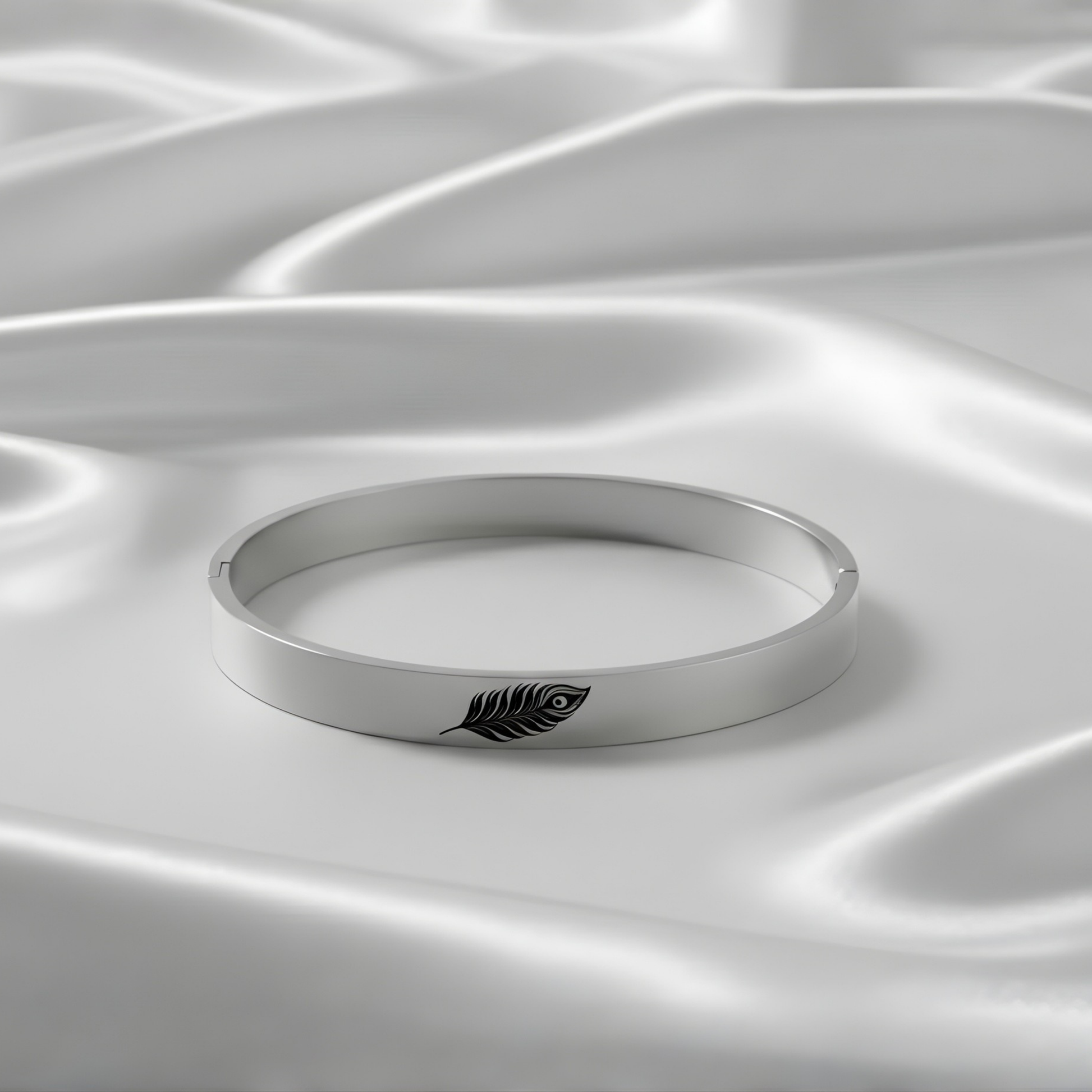 Mor Pankh Snap Bracelet