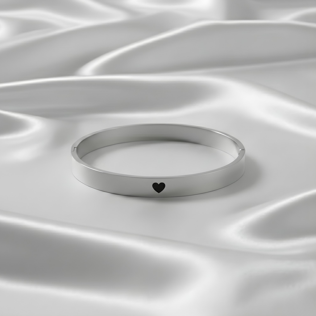Love Snap Bracelet