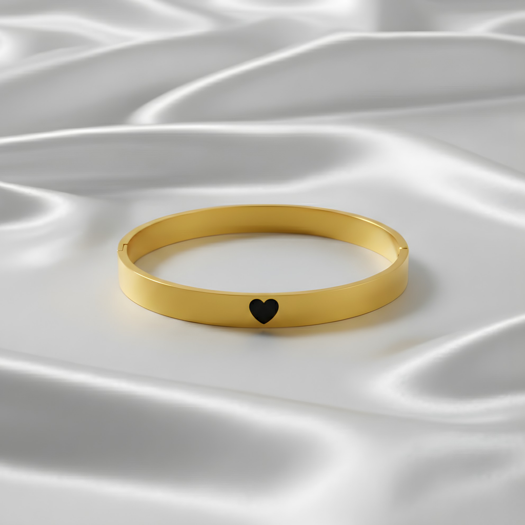 Love Snap Bracelet
