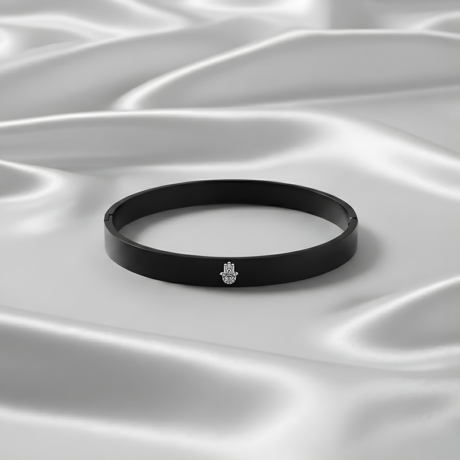 The Guardian Hamsa Hand Snap Bracelet