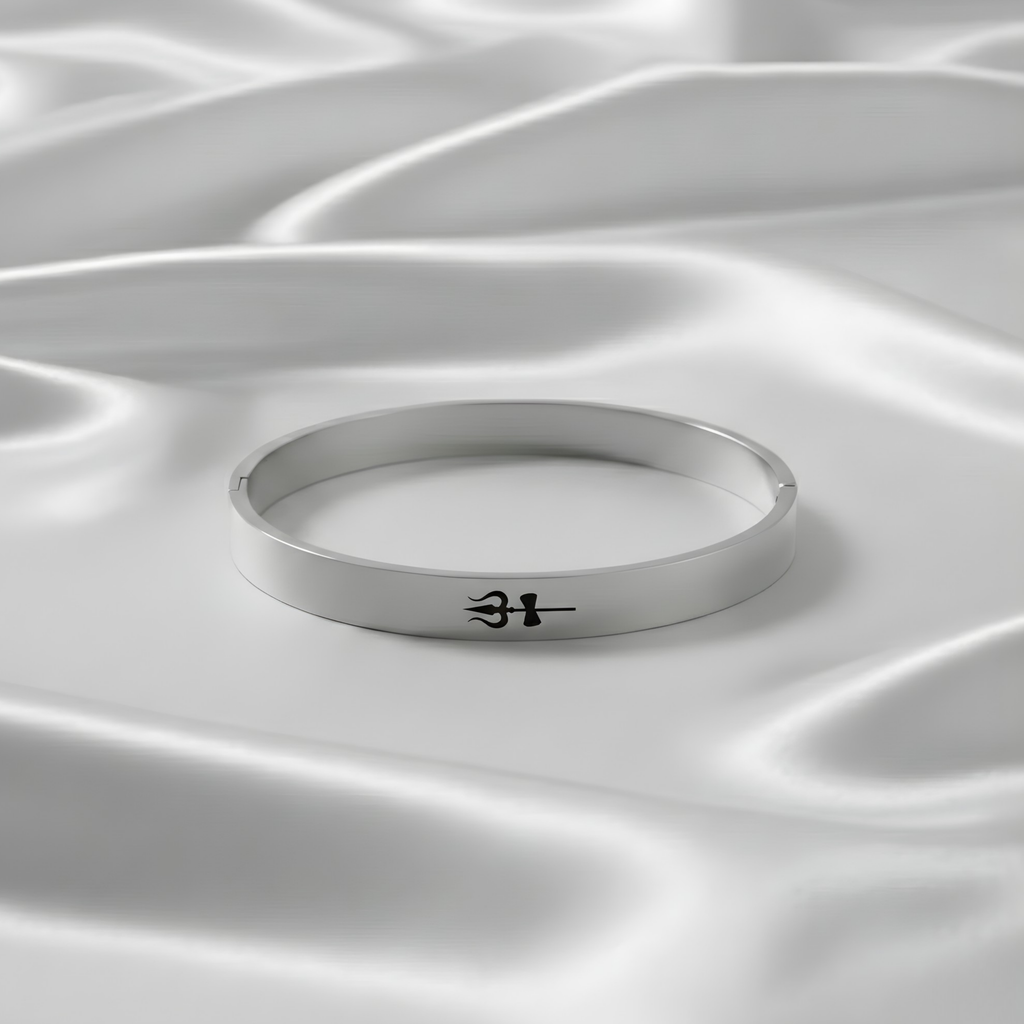 Mahadev Snap Bracelet
