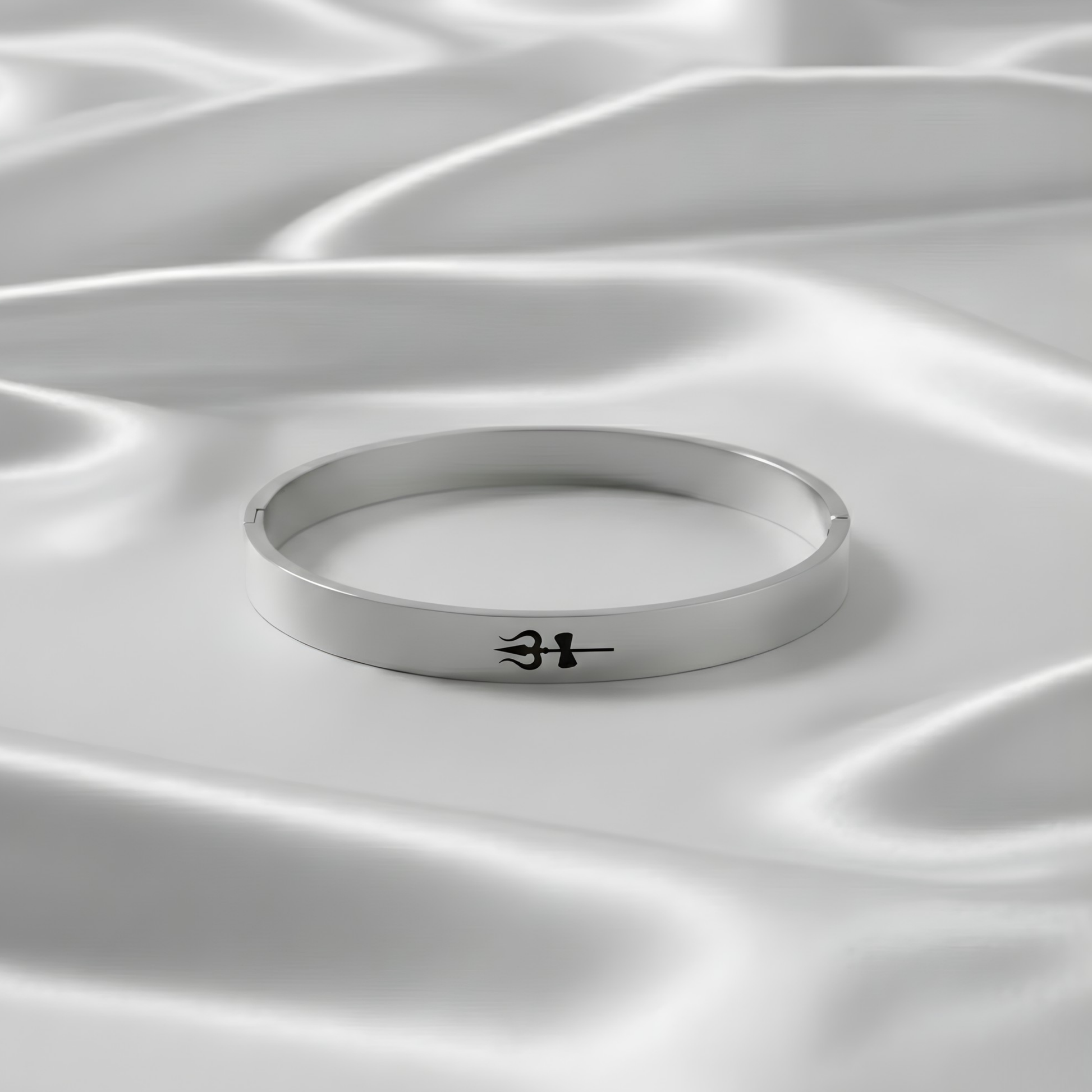 Mahadev Snap Bracelet