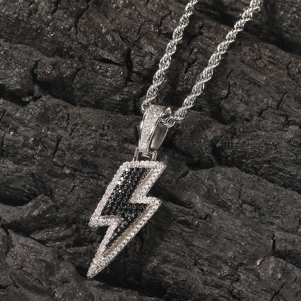 LIGHTNING BOLT BLACK PENDANT WITH CHAIN