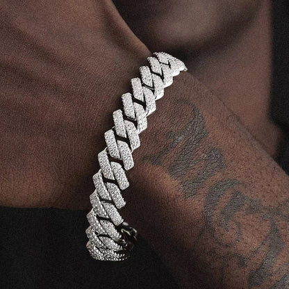 CUBAN LINK ICED OUT BRACELET