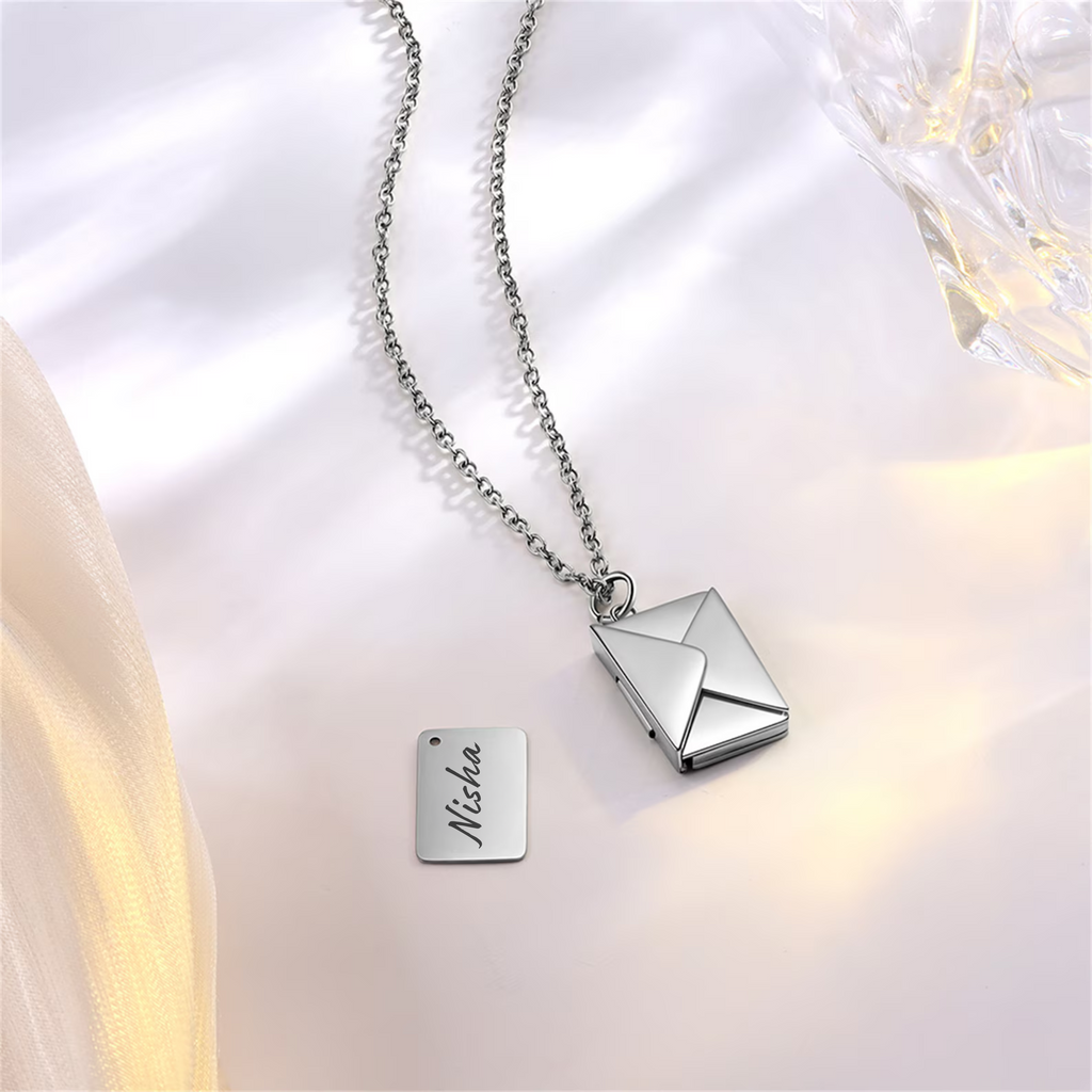 PERSONALISED ENVELOP NECKLACE