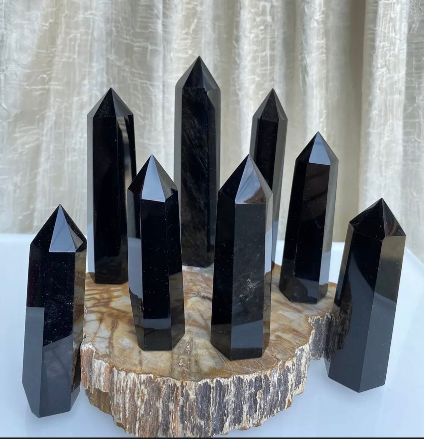 BLACK BANDED AGATE CRYSTAL TOWER