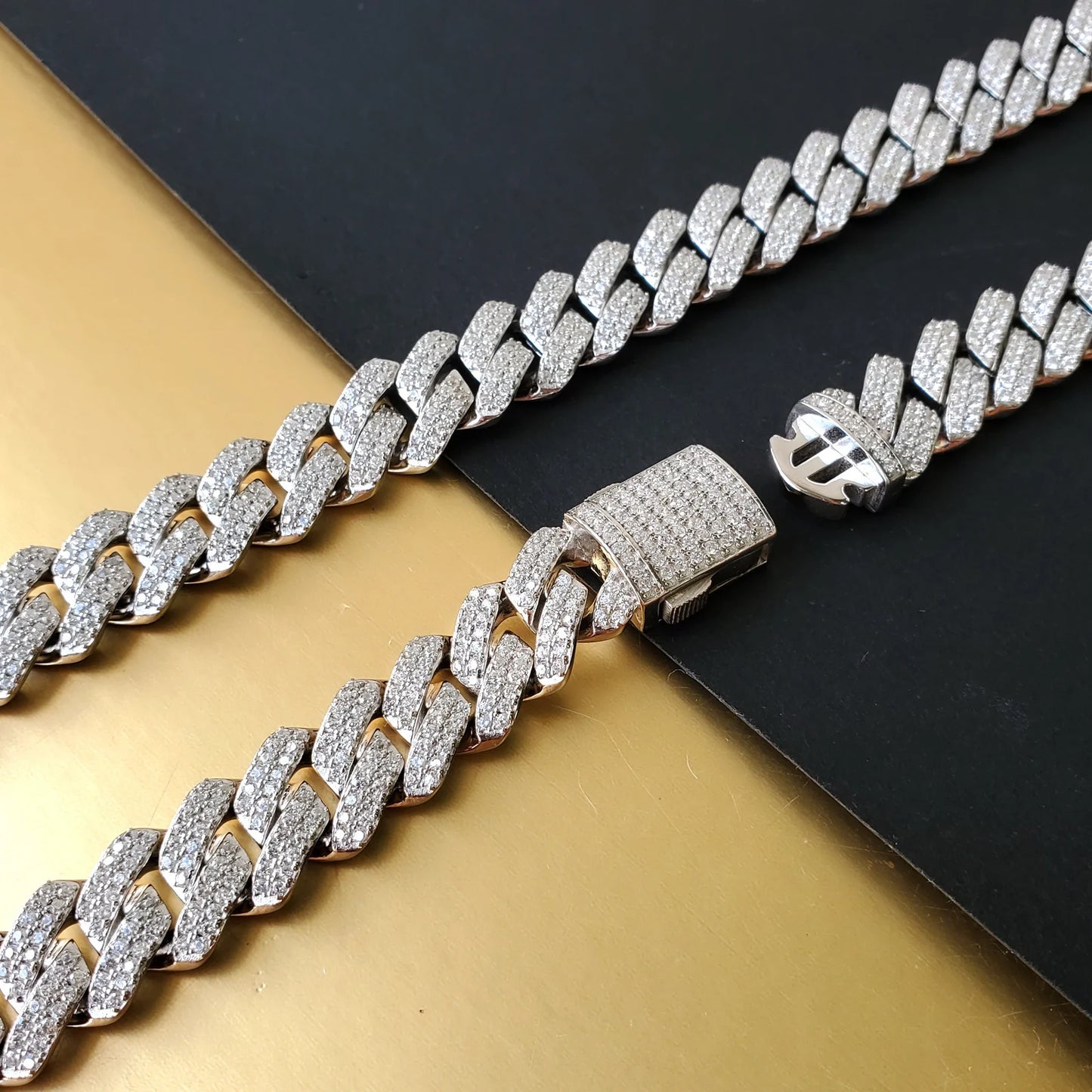 CUBAN LINK ICED OUT CHAIN