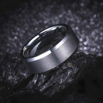 CLASSIC SILVER RING